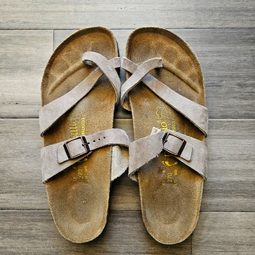 Papillio By Birkenstock / Mayari Loop Toe Sandals Flats / Sz 42/11 Mocha